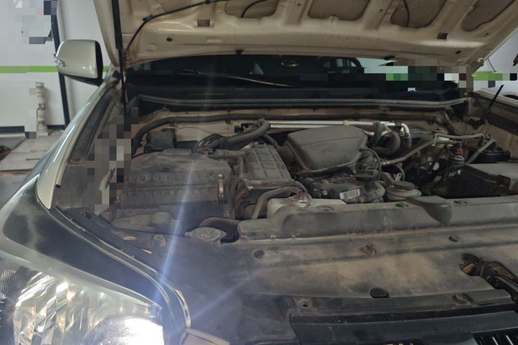 Used Toyota Prado 2016 2.7L Automatic Luxury Edition Engine Bay Right
