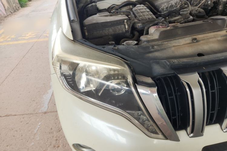Used Toyota Prado  Engine Bay Right