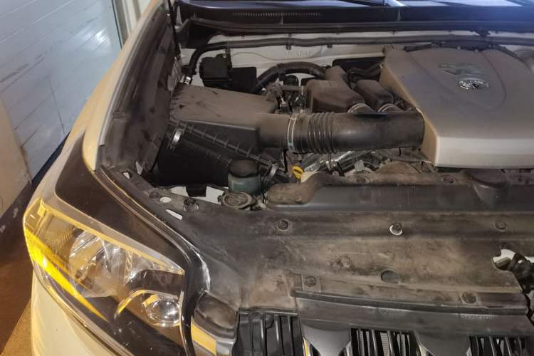 Used Toyota Prado 2016 3.5L Automatic TX-L Engine Bay Right