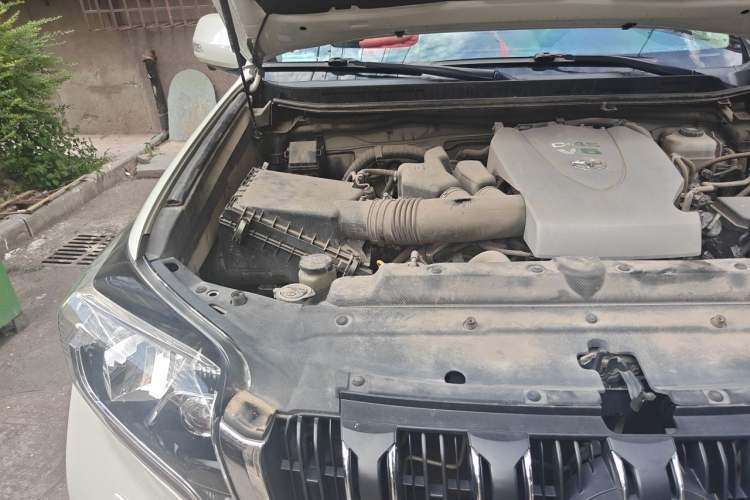 Used Toyota Prado 2016 3.5L Automatic TX-L Engine Bay Right