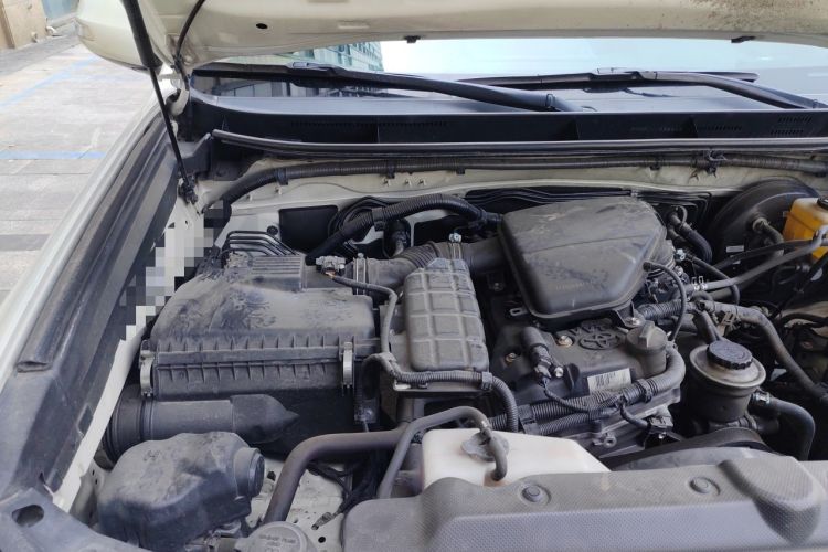 Used Toyota Prado 2016 2.7L Automatic Standard Edition Engine Bay Right