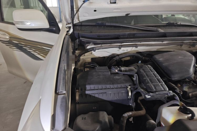 Used Toyota Prado 2016 2.7L Automatic Standard Edition Engine Bay Right