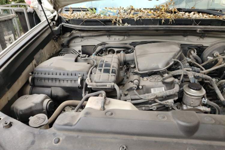 Used Toyota Prado 2016 2.7L Automatic Standard Edition Engine Bay Right
