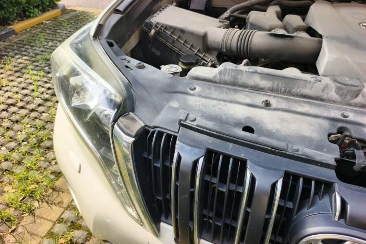 Used Toyota Prado 2016 3.5L Automatic TX-L NAVI Engine Bay Right