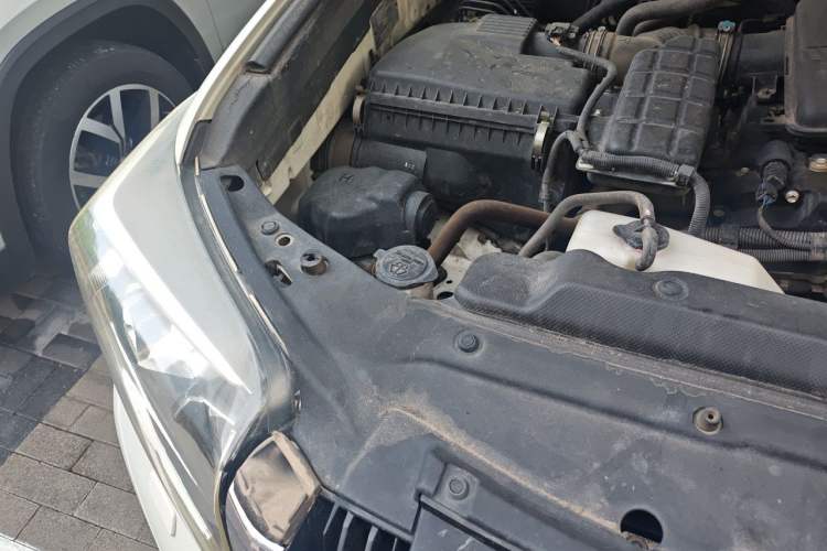 Used Toyota Prado  Engine Bay Right