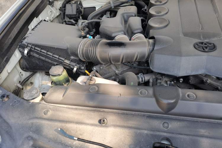 Used Toyota Prado  Engine Bay Right