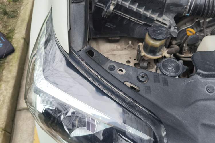 Used Toyota Prado 2016 3.5L Automatic TX-L Engine Bay Right