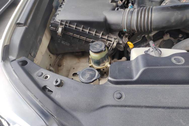 Used Toyota Prado 2016 3.5L Automatic VX NAVI Engine Bay Right