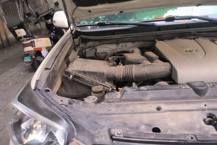 Used Toyota Prado 2016 3.5L Automatic TX-L Engine Bay Right