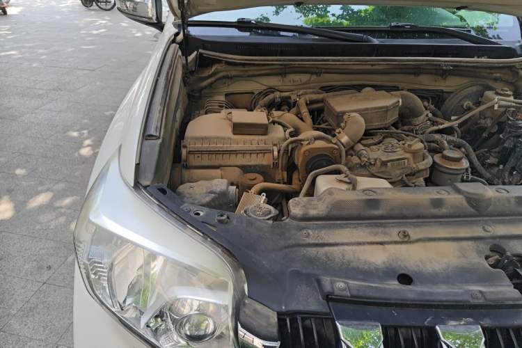 Used Toyota Prado 2016 2.7L Automatic Standard Edition Engine Bay Right