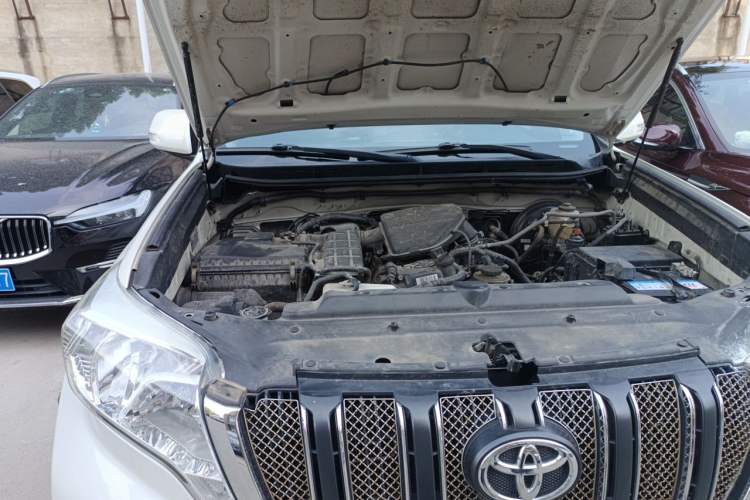 Used Toyota Prado 2016 2.7L Automatic Standard Edition Engine Bay Right