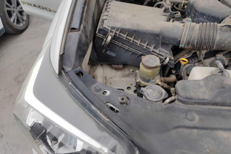 Used Toyota Prado 2016 3.5L Automatic TX-L NAVI Engine Bay Right