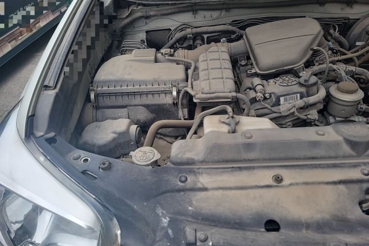 Used Toyota Prado 2016 2.7L Automatic Standard Edition Engine Bay Right
