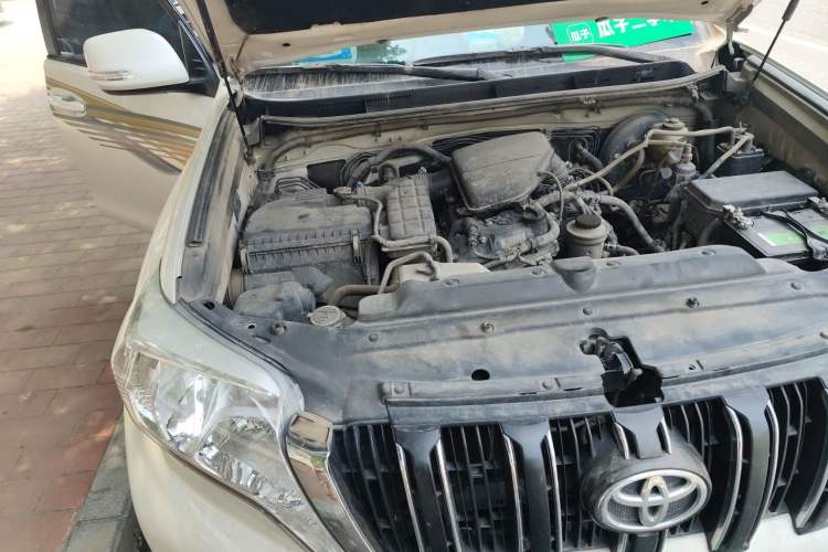 Used Toyota Prado 2016 2.7L Automatic Standard Edition Engine Bay Right