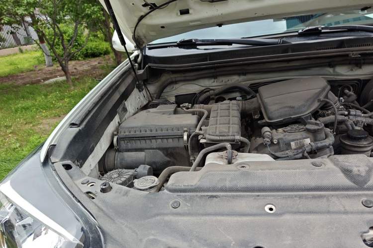 Used Toyota Prado 2016 2.7L Automatic Standard Edition Engine Bay Right