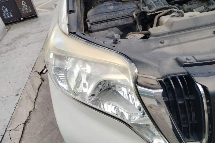 Used Toyota Prado 2016 2.7L Automatic Standard Edition Engine Bay Right