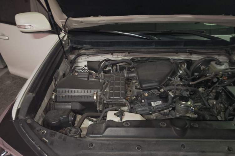 Used Toyota Prado 2016 2.7L Automatic Standard Edition Engine Bay Right