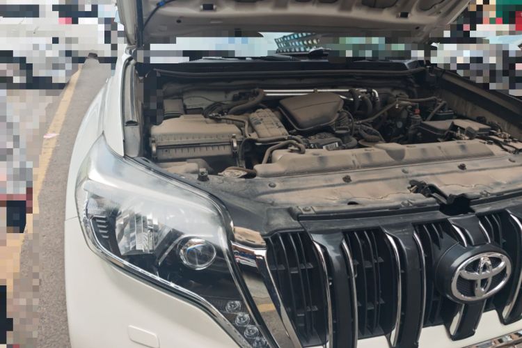Used Toyota Prado 2016 2.7L Automatic Luxury Edition Engine Bay Right