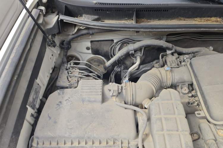 Used Toyota Prado 2016 2.7L Automatic Standard Edition Engine Bay Right