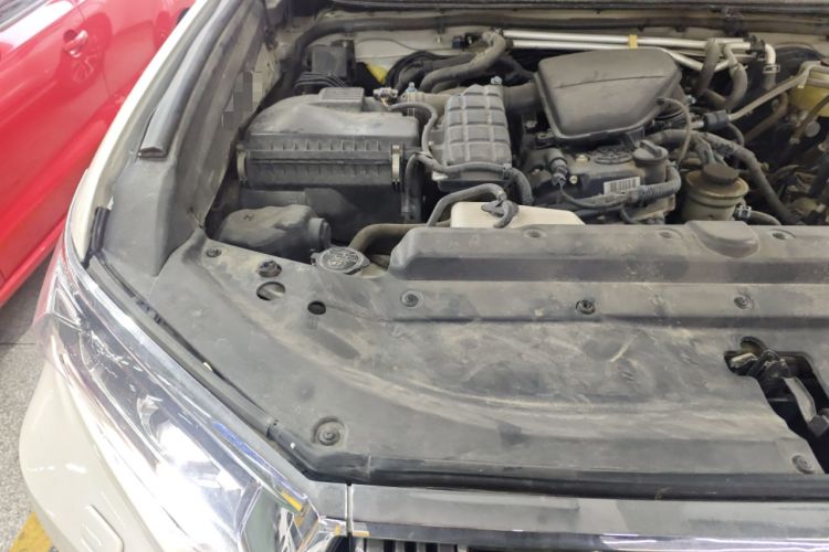 Used Toyota Prado 2016 2.7L Automatic Luxury Edition Engine Bay Right