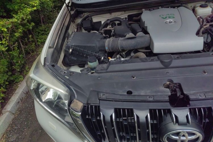 Used Toyota Prado 2016 3.5L Automatic TX-L Engine Bay Right