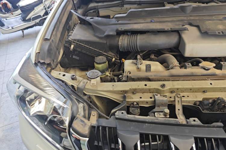 Used Toyota Prado 2016 3.5L Automatic TX-L Engine Bay Right