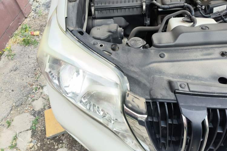 Used Toyota Prado 2016 2.7L Automatic Standard Edition Engine Bay Right