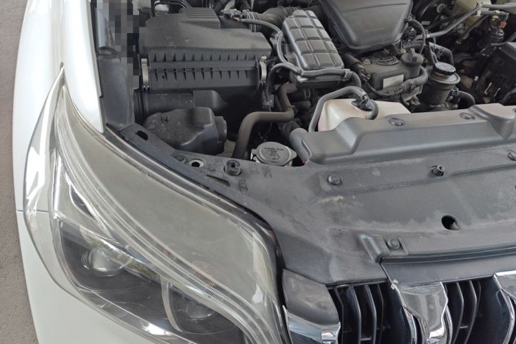Used Toyota Prado 2016 2.7L Automatic Standard Edition Engine Bay Right