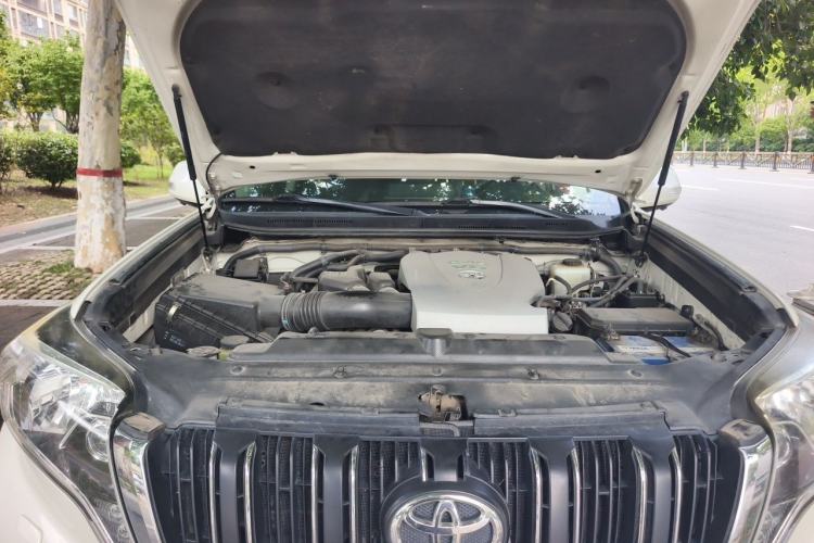 Used Toyota Prado 2016 3.5L Automatic TX-L NAVI Engine Bay