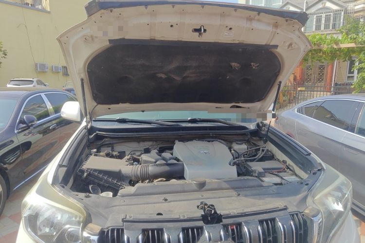 Used Toyota Prado 2016 3.5L Automatic TX-L Engine Bay