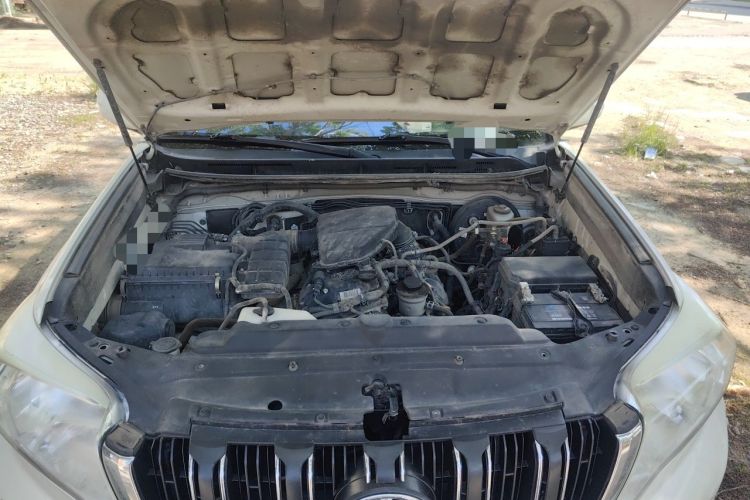 Used Toyota Prado 2016 2.7L Automatic Standard Edition Engine Bay