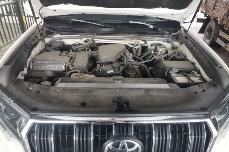 Used Toyota Prado 2016 2.7L Automatic Standard Edition Engine Bay