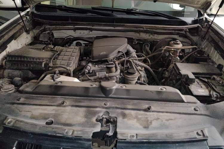 Used Toyota Prado  Engine Bay