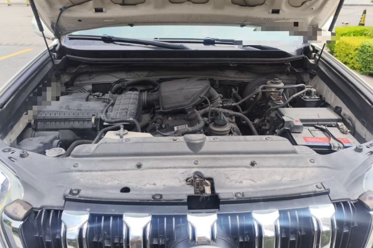 Used Toyota Prado 2016 2.7L Automatic Standard Edition Engine Bay