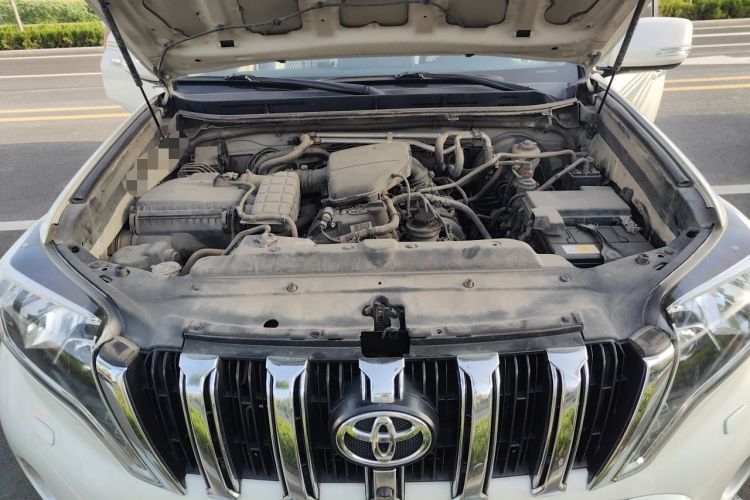Used Toyota Prado 2016 2.7L Automatic Luxury Edition Engine Bay