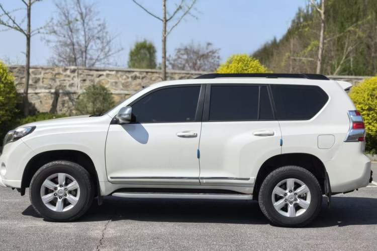 Used Toyota Prado 2016 3.5L Automatic TX-L NAVI Exterior 1