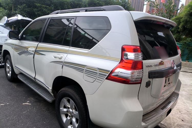 Used Toyota Prado 2016 2.7L Automatic Standard Edition Exterior 2