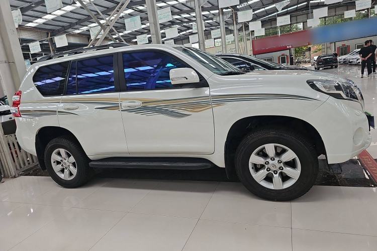 Used Toyota Prado 2016 2.7L Automatic Luxury Edition Exterior 2