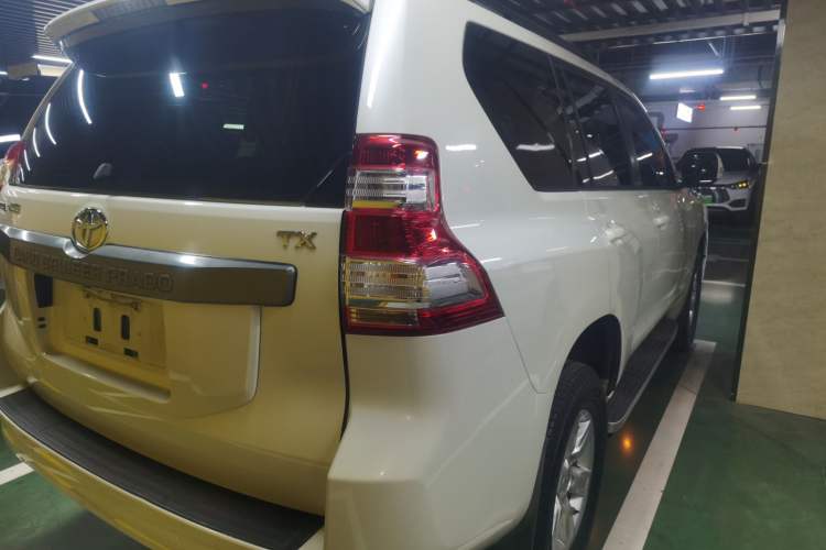 Used Toyota Prado 2016 3.5L Automatic TX-L NAVI Exterior 3