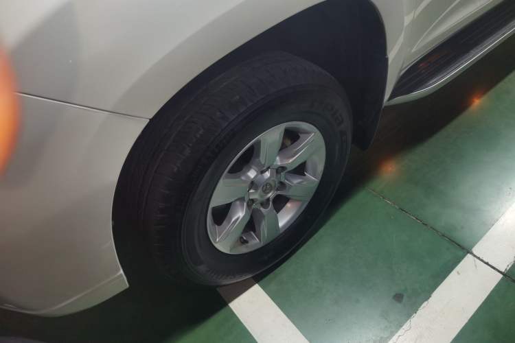 Used Toyota Prado 2016 3.5L Automatic TX-L NAVI Exterior 4