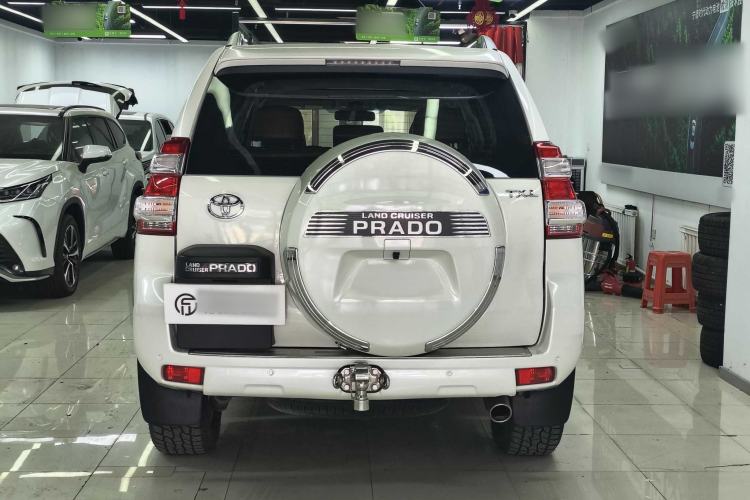 Used Toyota Prado 2016 2.7L Automatic Standard Edition Exterior 5