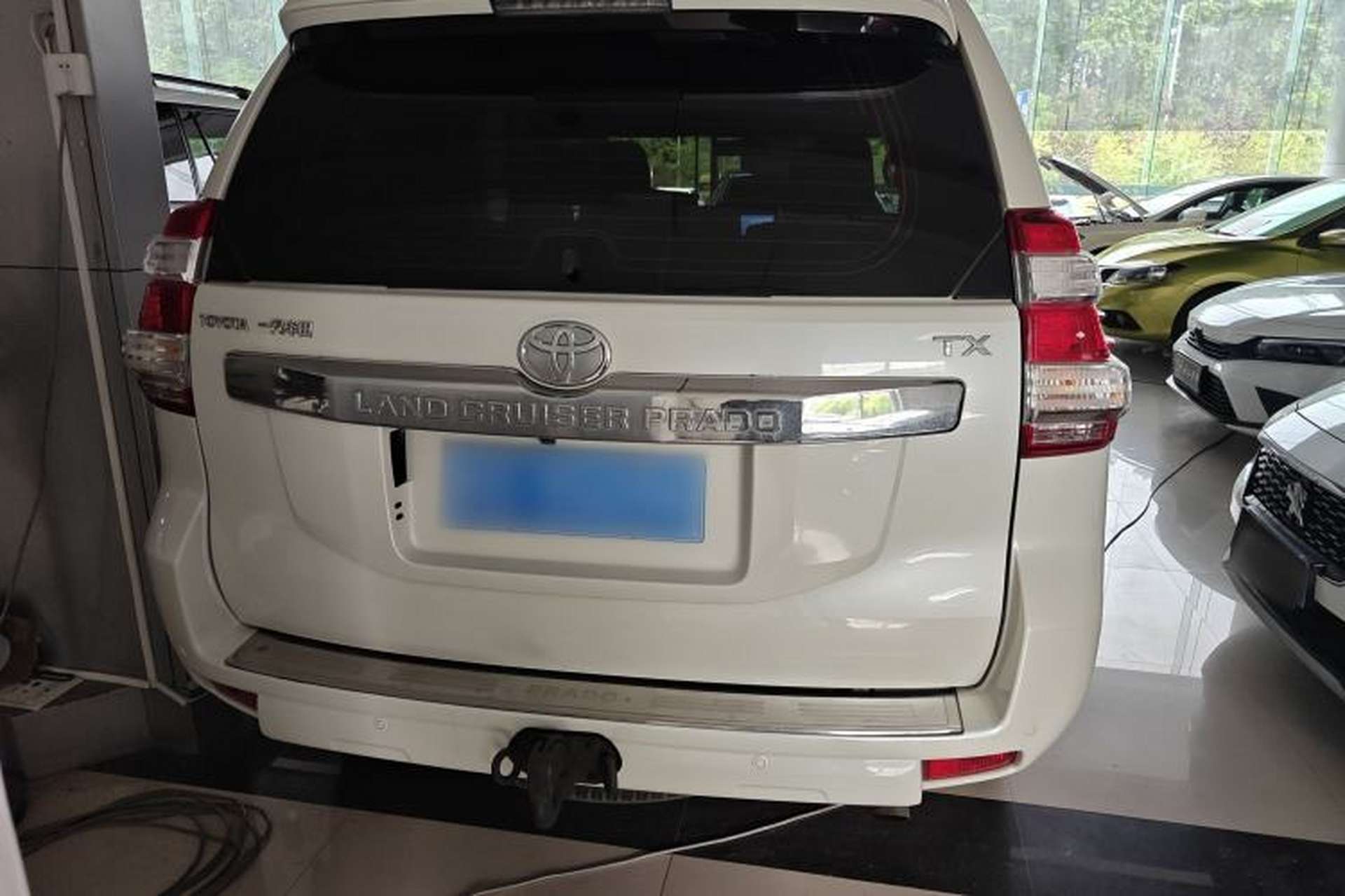 Used Toyota Prado 2016 2.7L Automatic Standard Edition Exterior 5