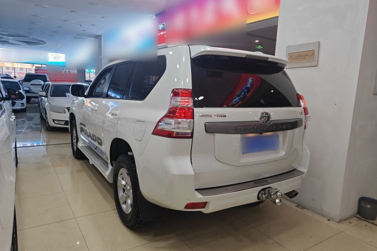 Used Toyota Prado 2016 2.7L Automatic Standard Edition Exterior 5