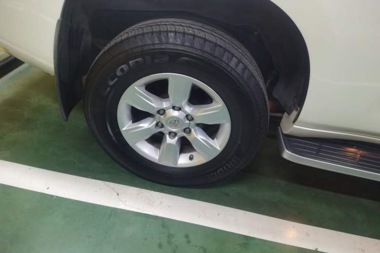 Used Toyota Prado 2016 3.5L Automatic TX-L NAVI Exterior 5