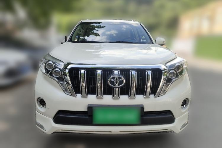 Used Toyota Prado  Front