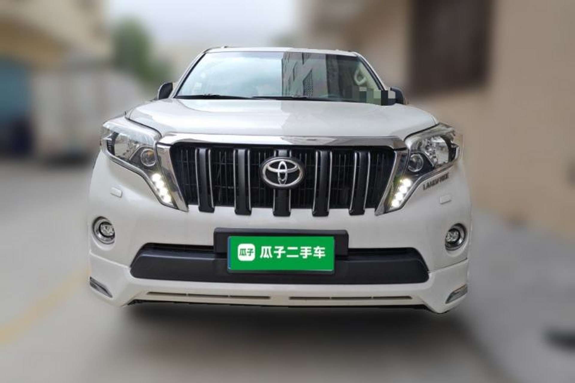 Used Toyota Prado 2016 2700 TX 7-Seater Middle East Version Front