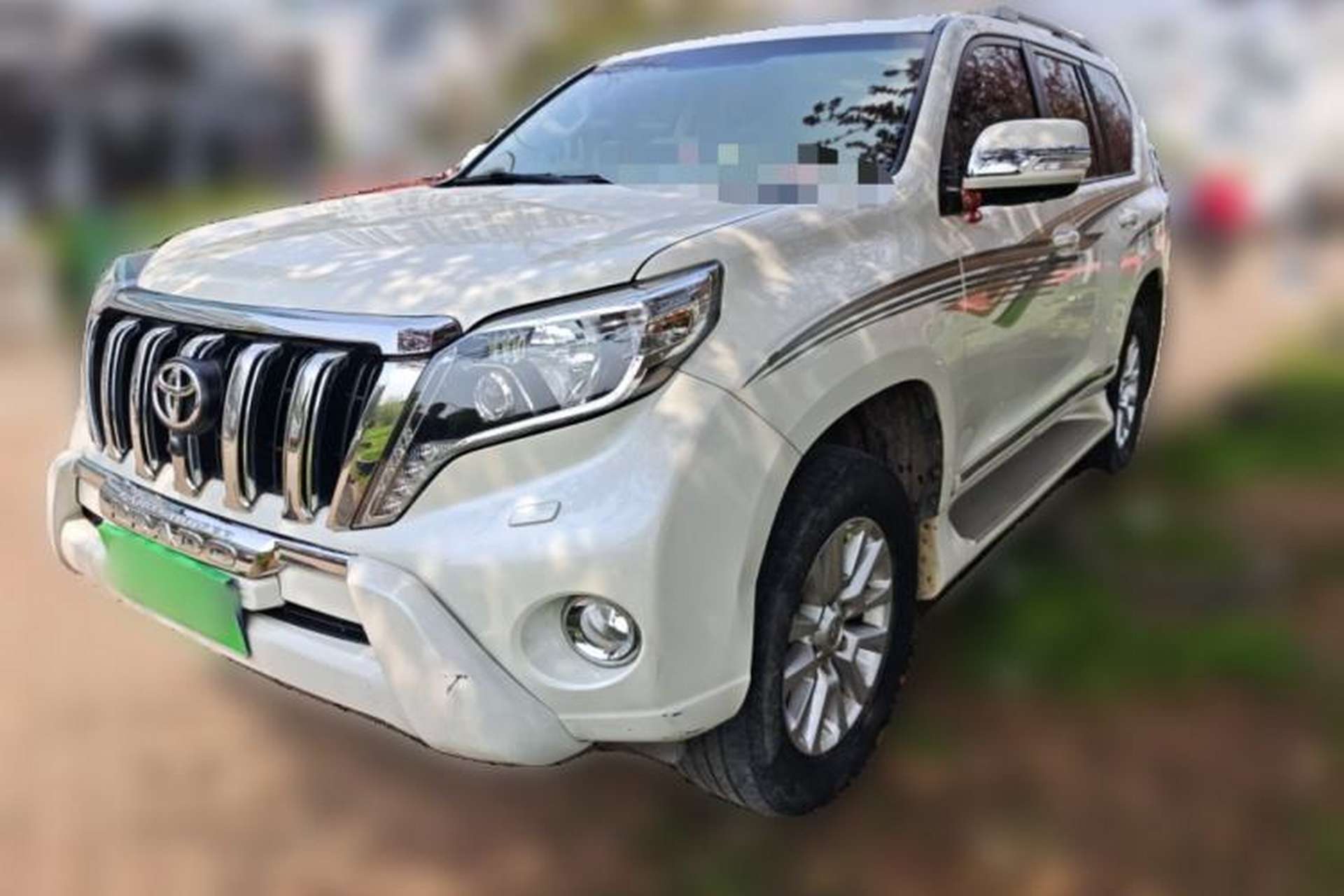 Used Toyota Prado 2016 2700 TX 7-Seater Middle East Version Front Left 45 Deg