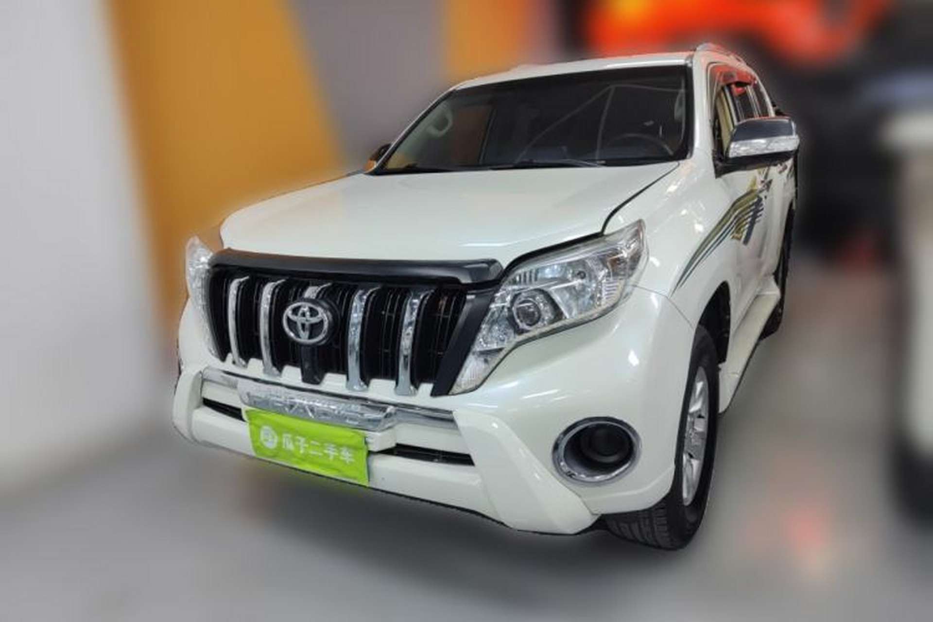 Used Toyota Prado 2016 2700 TX 5-Seater Middle East Version Front Left 45 Deg