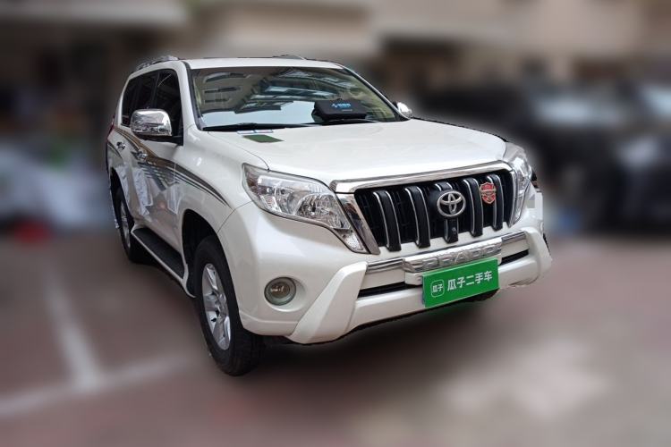 Used Toyota Prado 2016 2700 TX 7-Seater Middle East Version Front Right 45 Deg