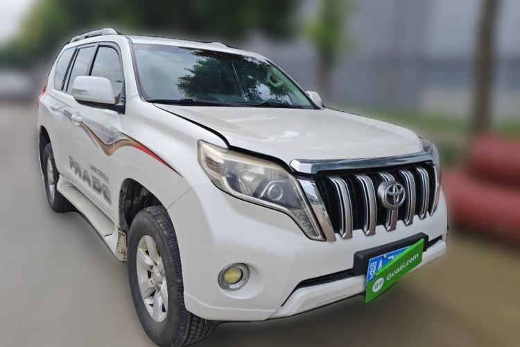 Used Toyota Prado 2016 2700 TX 7-Seater Middle East Version Front Right 45 Deg